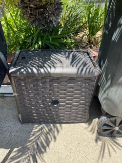 Garden hose reel