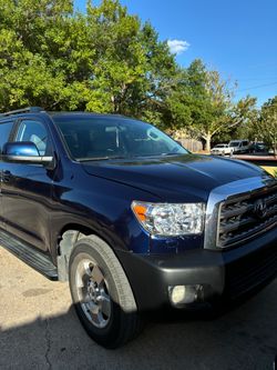 2010 Toyota Sequoia