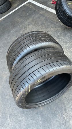 2 used tire like new 295 35 21 Michelin Pilot Sport 4 SUV MO1