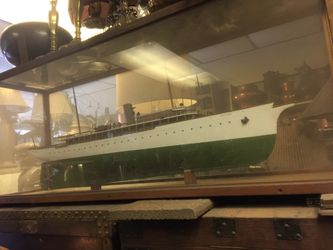 Museum Cased Pond Boat Pond Boat