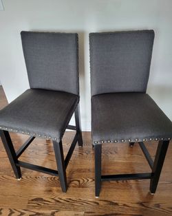 Kitchen counter chairs