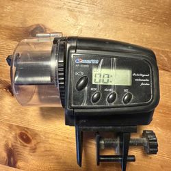 Automatic Fish Feeder