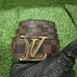 BROWN True Religion Belt 