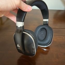 Artiste Digital Wireless Headphones 