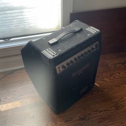 Behringer 120 Watt Amp