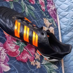Adidas, predator,orange and black,size 8