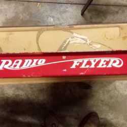 Radio Flyer Wagon Cut To Be A Shelf