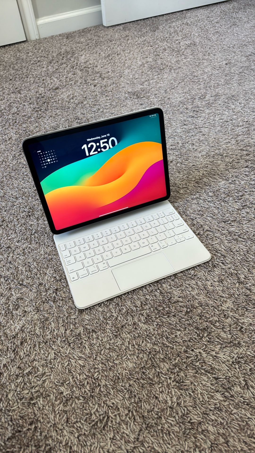 Ipad Pro 11 Inch 3rd Gen 128GB + Magic keyboard