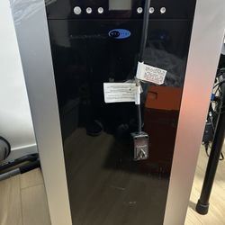 Whynter Portable Air Conditioner 14,000 BTU. 500 Sq. Foot Rooms 