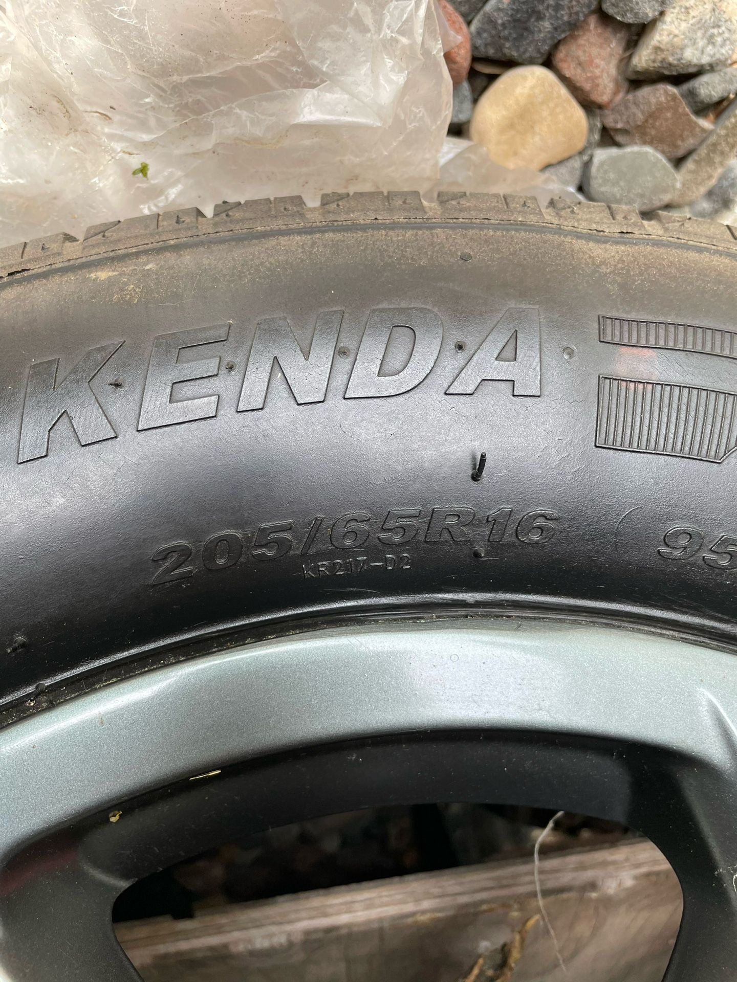 205/65/16r Kia K5 Wheels