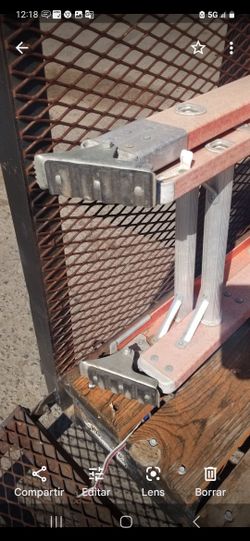 Louisville Step Ladder 24ft