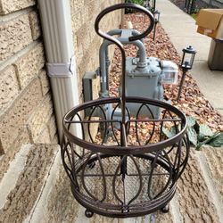 Utensil Holder,  Metal