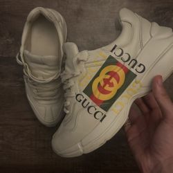 Gucci Shoes 