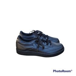 New Reebok Classic Shoes For Men Size 6