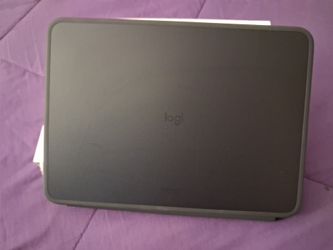 Logitech iPad Keyboard Case