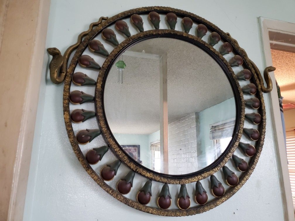 Wall hanging Snake mirror