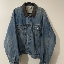 Vintage Warner Bros TAZ American flag denim jacket