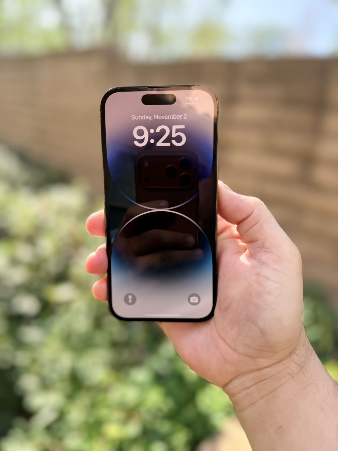 iPhone 14 Pro 256 GB, Great Condition!! UNLOCKED use any carrier. Hablo Espanol.