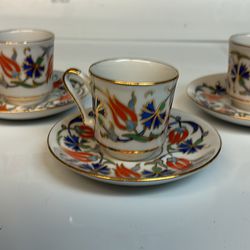 set of 3 handpainted Turkish demitasse cups and saucers porcelain KP Kutahya gold trim exquisite