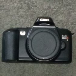 Vintage Canon EOS Rebel and Canon Auto Focus Lense
