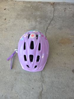 Girl helmet