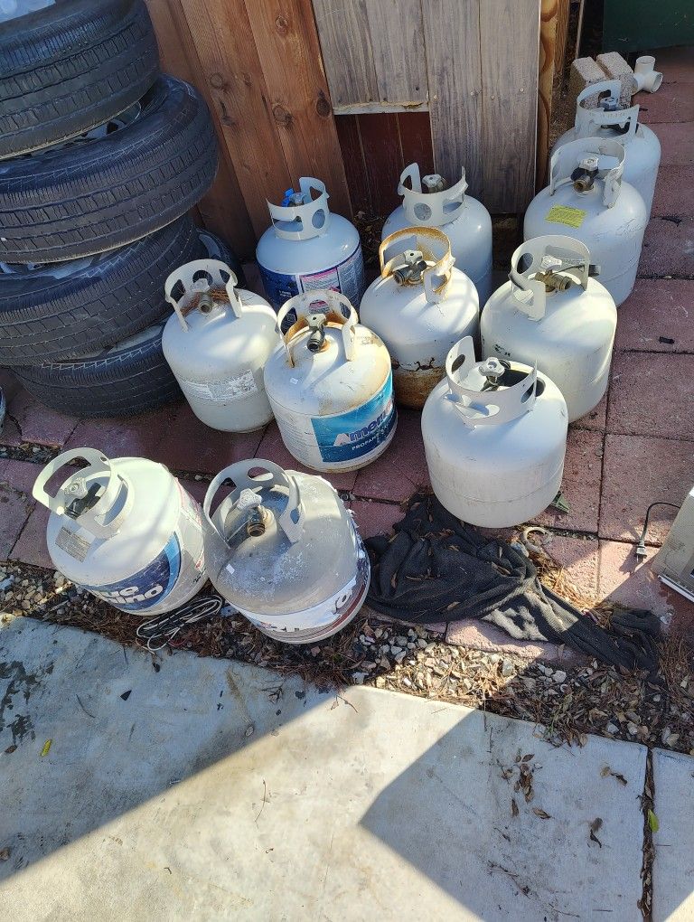 Propane Tanks $15 Each