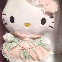 Lolita Hello Kitty Plush 