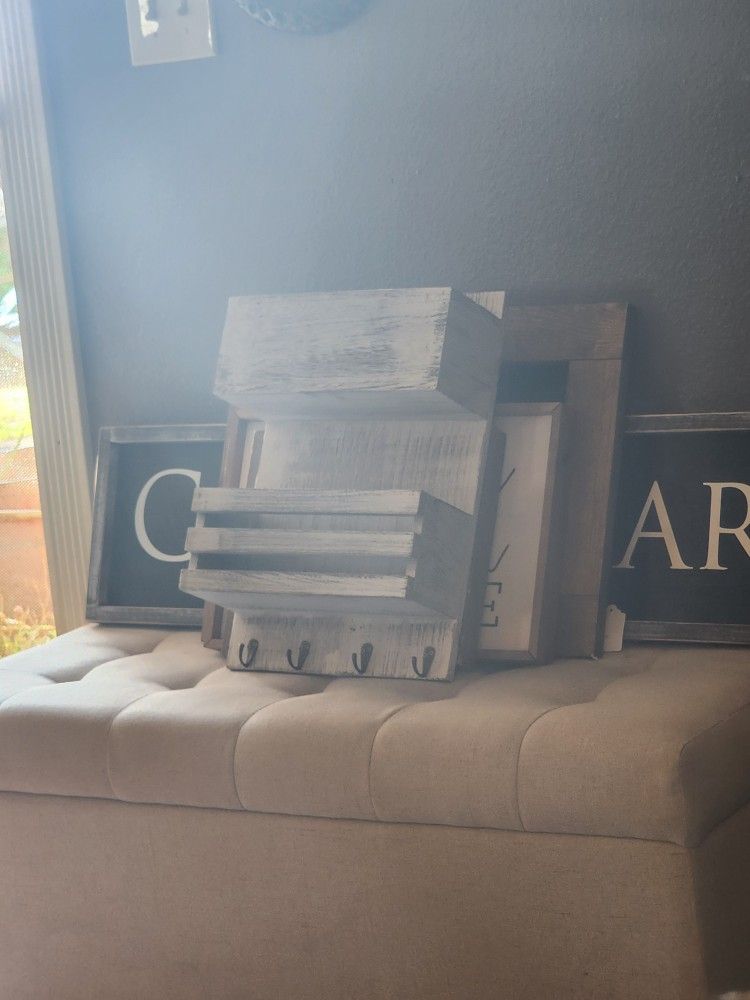 Wall Shelf With Key Holders And Metal Cups To Put Flowers Or Plants In