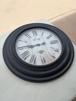 Round Wall Clock Rustic Black Frame
