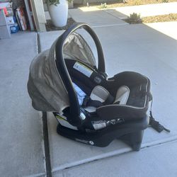 Graco SnugRide 35 Lite LX Infant Car Seat + Base
