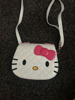 Hello kitty purse