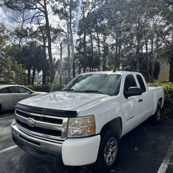 2011 Chevrolet Silverado 1500 Extended Cab Work Truck