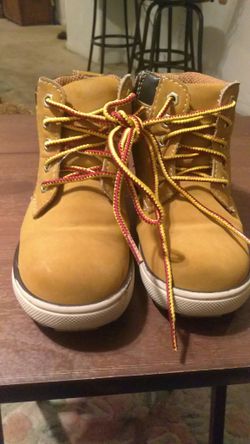 Eddie Bauer Toddlers size 8