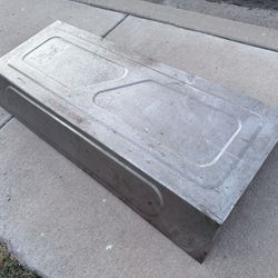 Custom Truck Bed Step Notch Cover Dog House