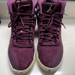 Jordan 12 Bordeaux