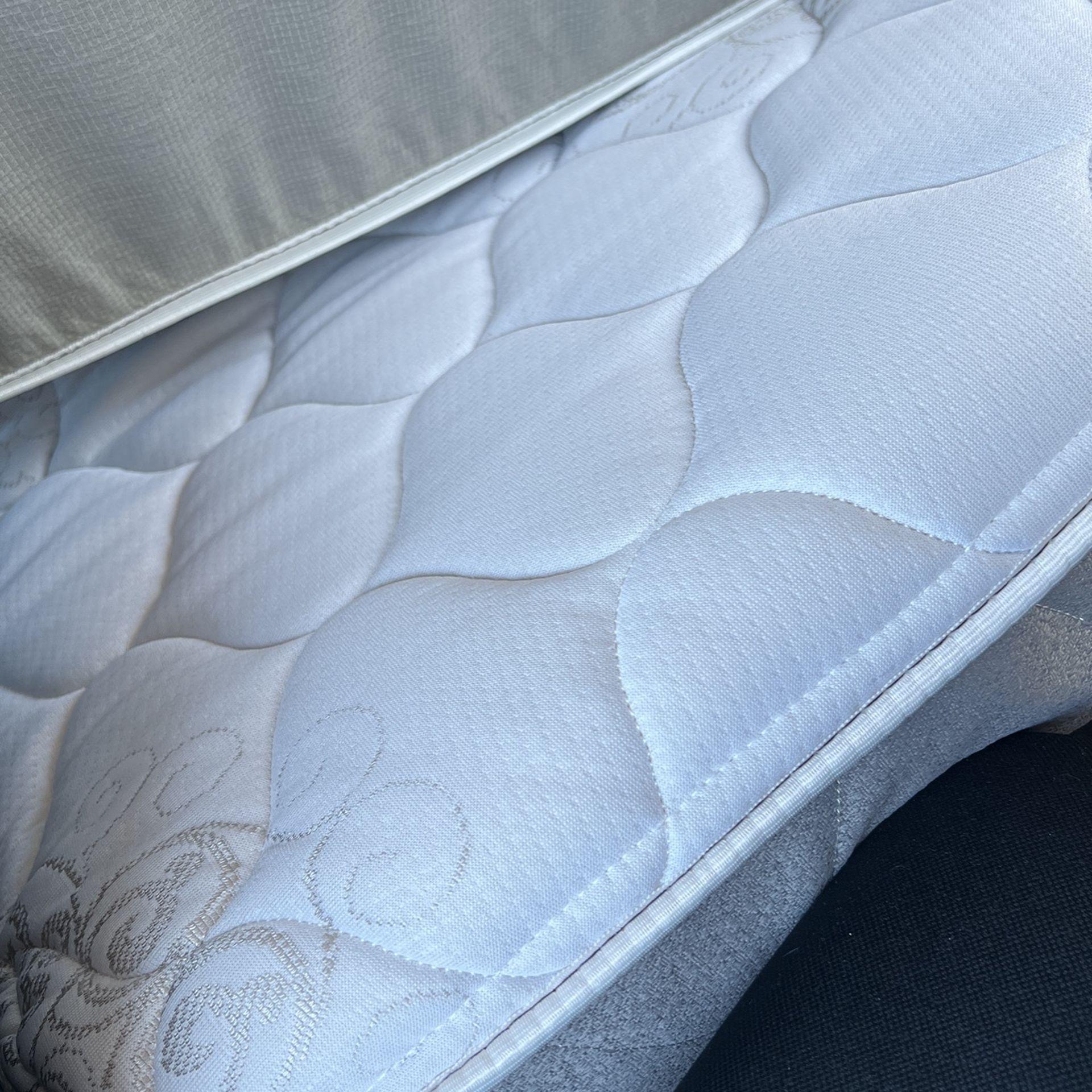 Gently Used RV Mattress for Sale in Fountain Valley, CA OfferUp