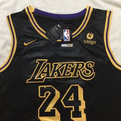 Lakers Jersey Kobe Bryant Brand New Sizes.  M . L. XL  available 