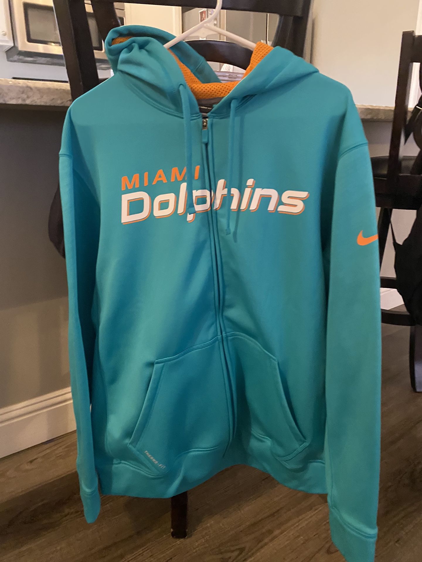 Nike Dolphins Sweatshirt + Fitted Hat