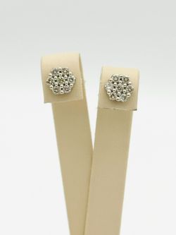 14K WHITE GOLD 2.95 GRAMS GENUINE DIAMOND CLUSTER STUD EARRINGS 0.70 CTW USED