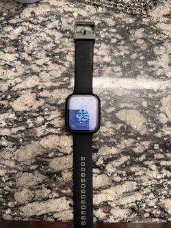 Apple Watch series 8.