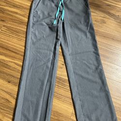 Figs Grey Women’s Scrub Pants