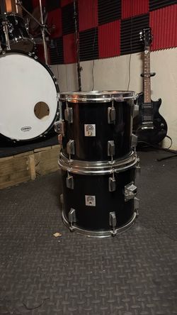 Percussion Plus Toms