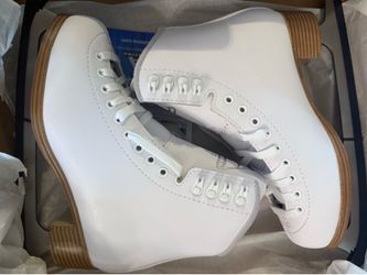 Brand New Figure Skates- Jackson Ultima JC200– Women’s Size 6