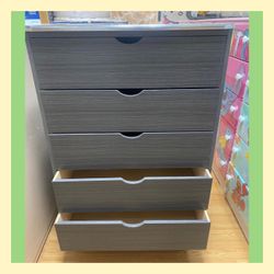 5 drawers dresser / Five drawers dresser / Cajonera / Comoda