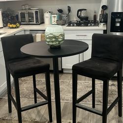 Bistro Set Table 2 High Top Chairs 
