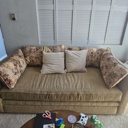 Free Daybed/couch 