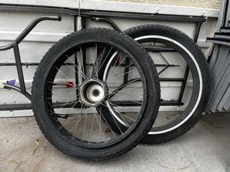 Fat bike tires