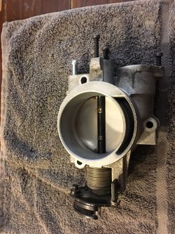 2007 Jeep commander 4.7 throttle body
