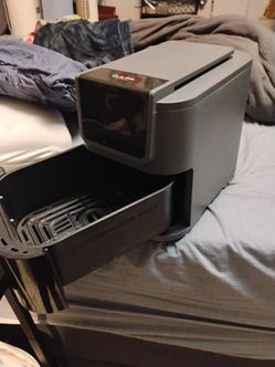 Sur la table Air Fryer with Drawer Basket