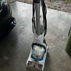 Hoover Powerdash Pet Compact Carpet Cleaner with Antimicrobial Pet Brushes, FH50712